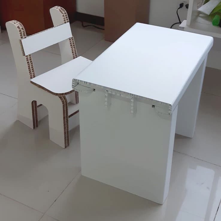 Display Estructural con Encastre